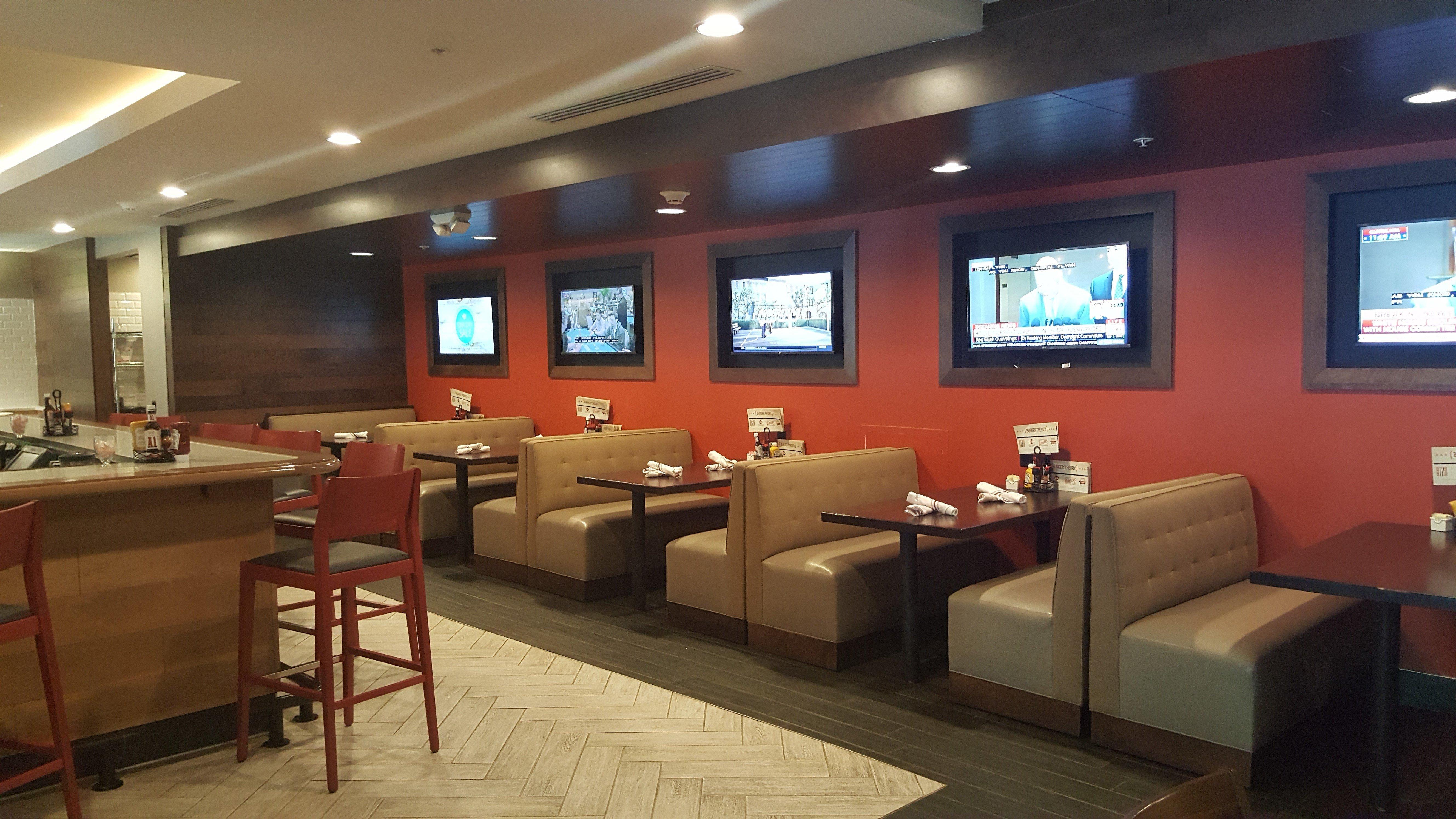 Holiday Inn Columbus Dwtn-Capitol Square By Ihg Екстериор снимка