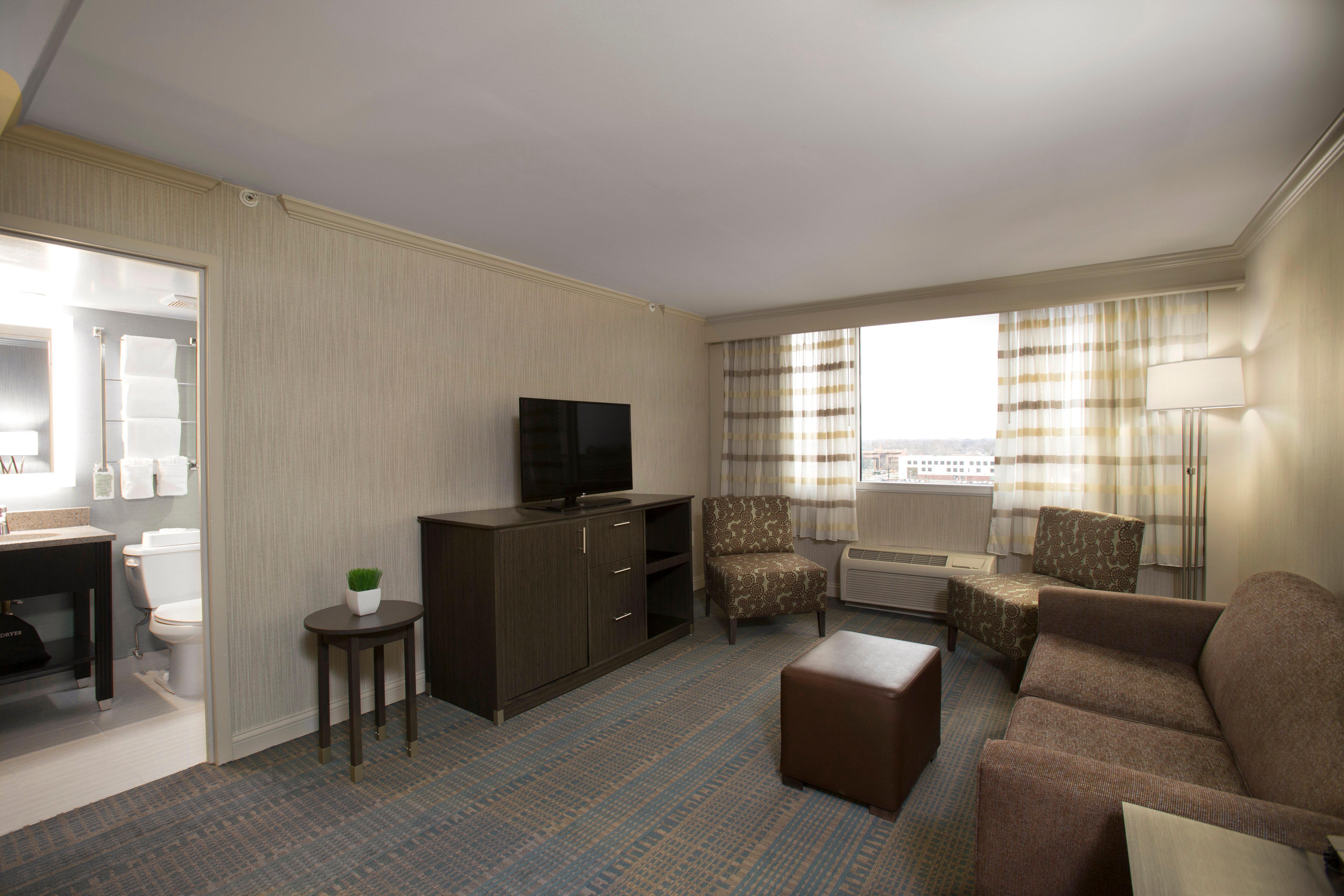 Holiday Inn Columbus Dwtn-Capitol Square By Ihg Екстериор снимка